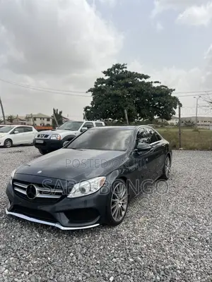 Mercedes-Benz C300 2017 Gray