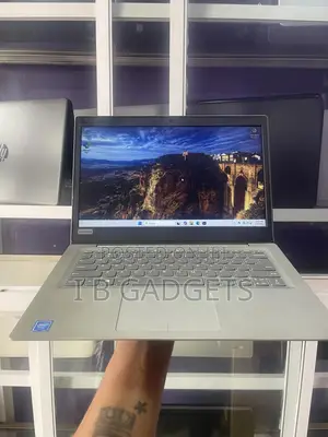 Laptop Lenovo IdeaPad 120S 4GB Intel Pentium SSD 60GB