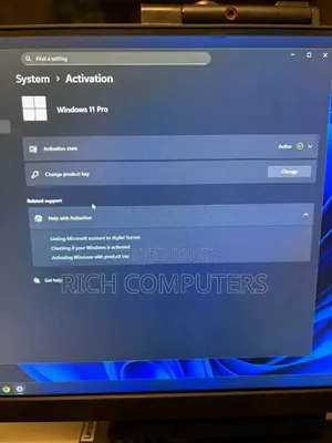Desktop Computer Lenovo ideacentre AIO 520S 12GB AMD Ryzen 5 SSD 256GB