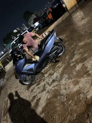 Honda Forza 2018 Blue