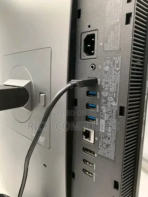 Dell Optiplex 3240 All-In-One 8GB Intel Core i5 SSD 256GB
