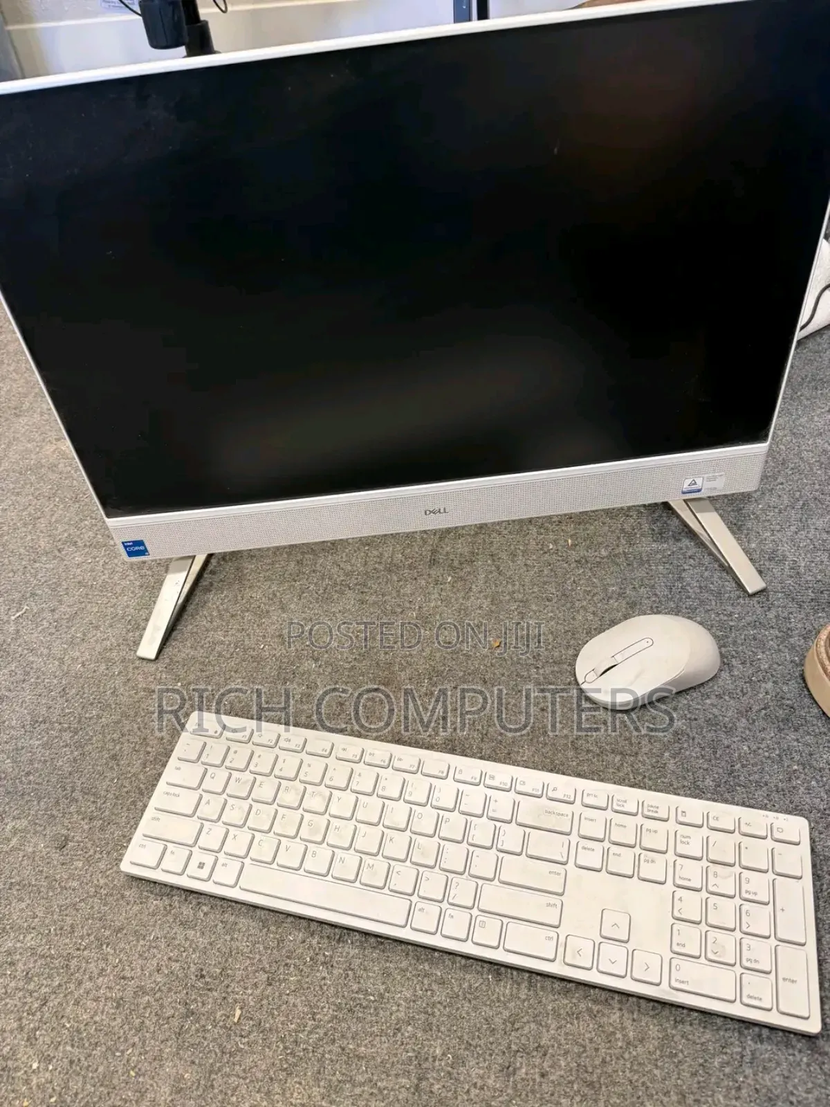 New Dell Inspiron One 2205 16GB Intel Core i5 SSD 512GB