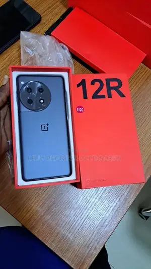 New OnePlus 12 256 GB Silver