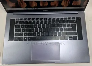 New Laptop Howard 16GB AMD Ryzen 5 SSD 512GB