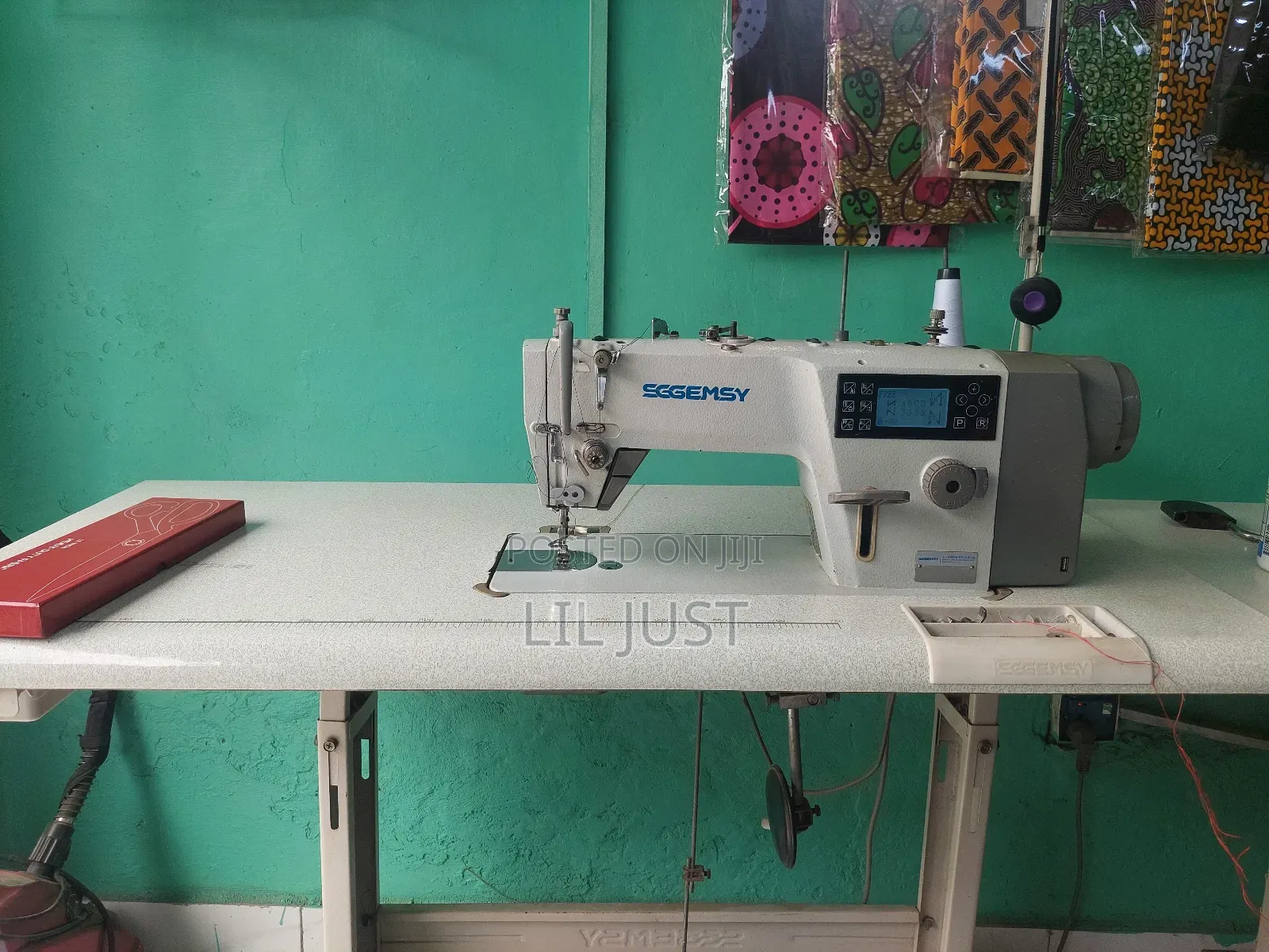 Industrial Sewing Machine