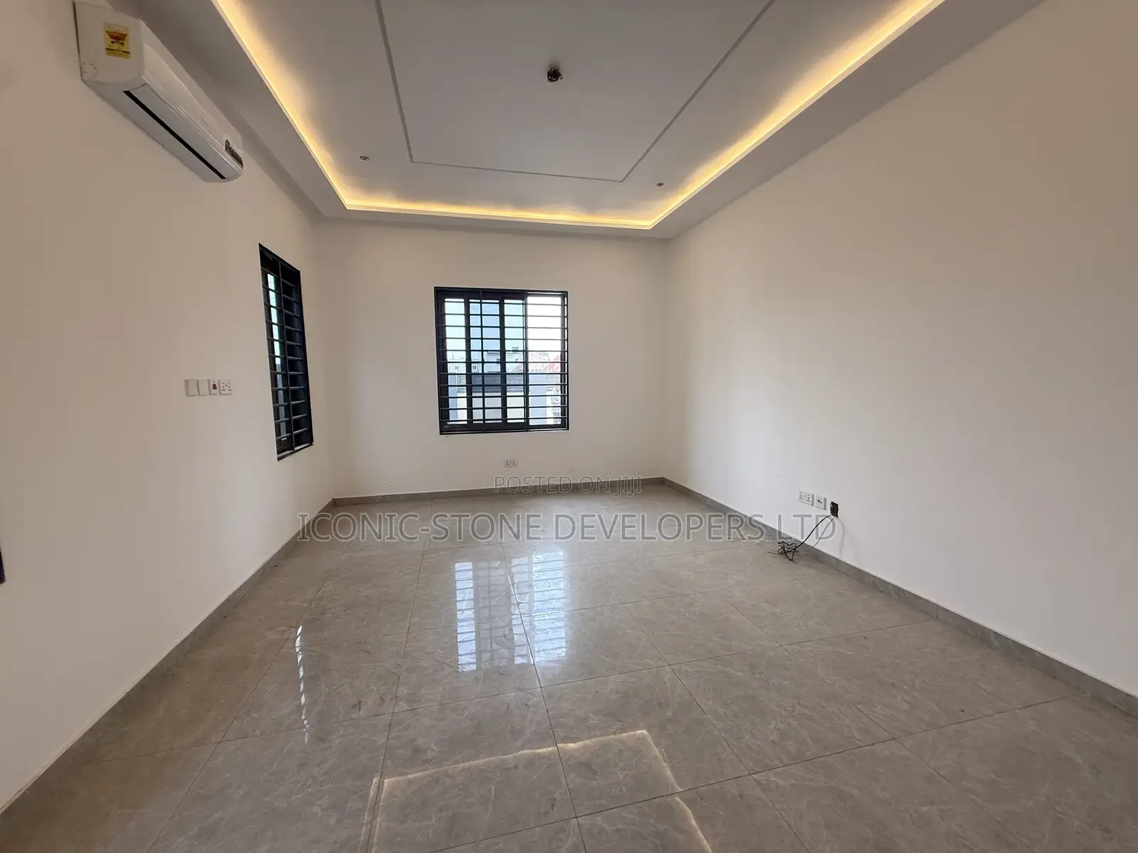 3bdrm House in Lakeside Estate for sale