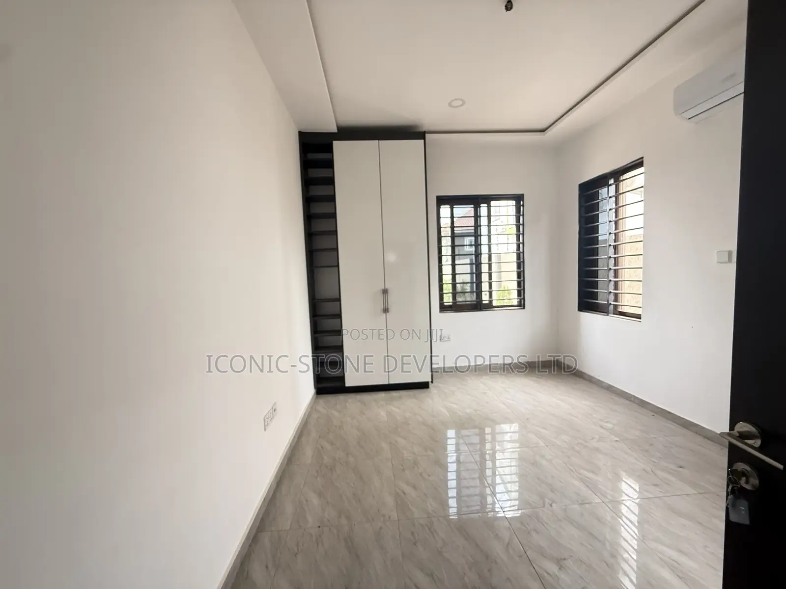 3bdrm House in Lakeside Estate for sale