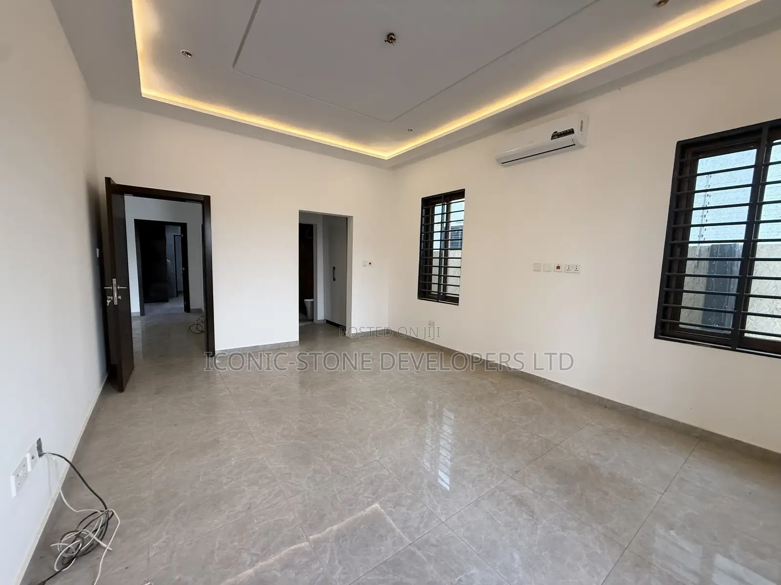 3bdrm House in Lakeside Estate for sale