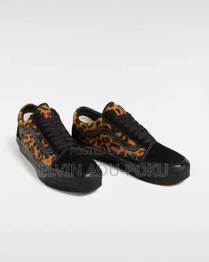 Vans Old Skool Gold Patches Sneaker