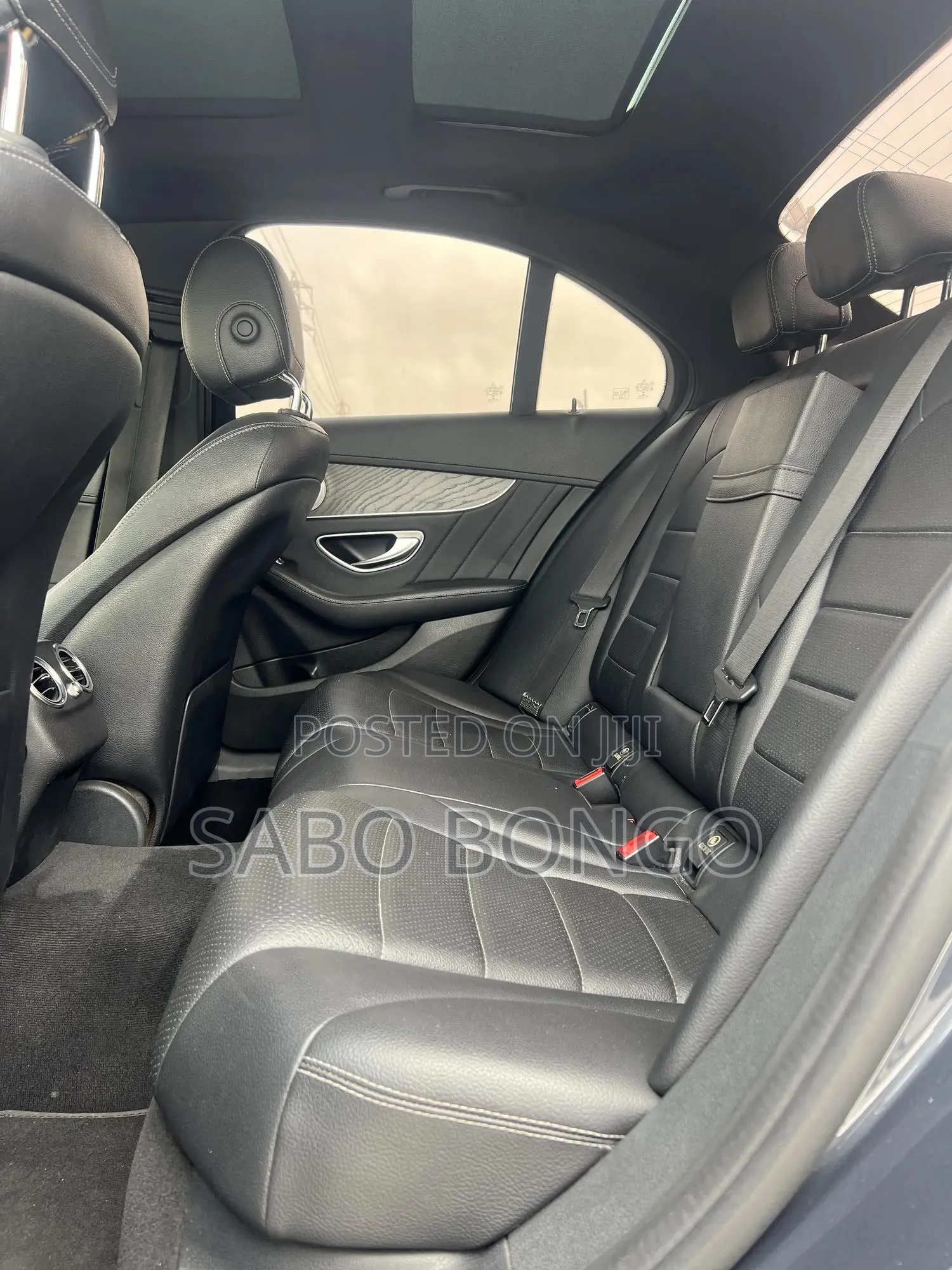 Mercedes-Benz C300 2017 Gray