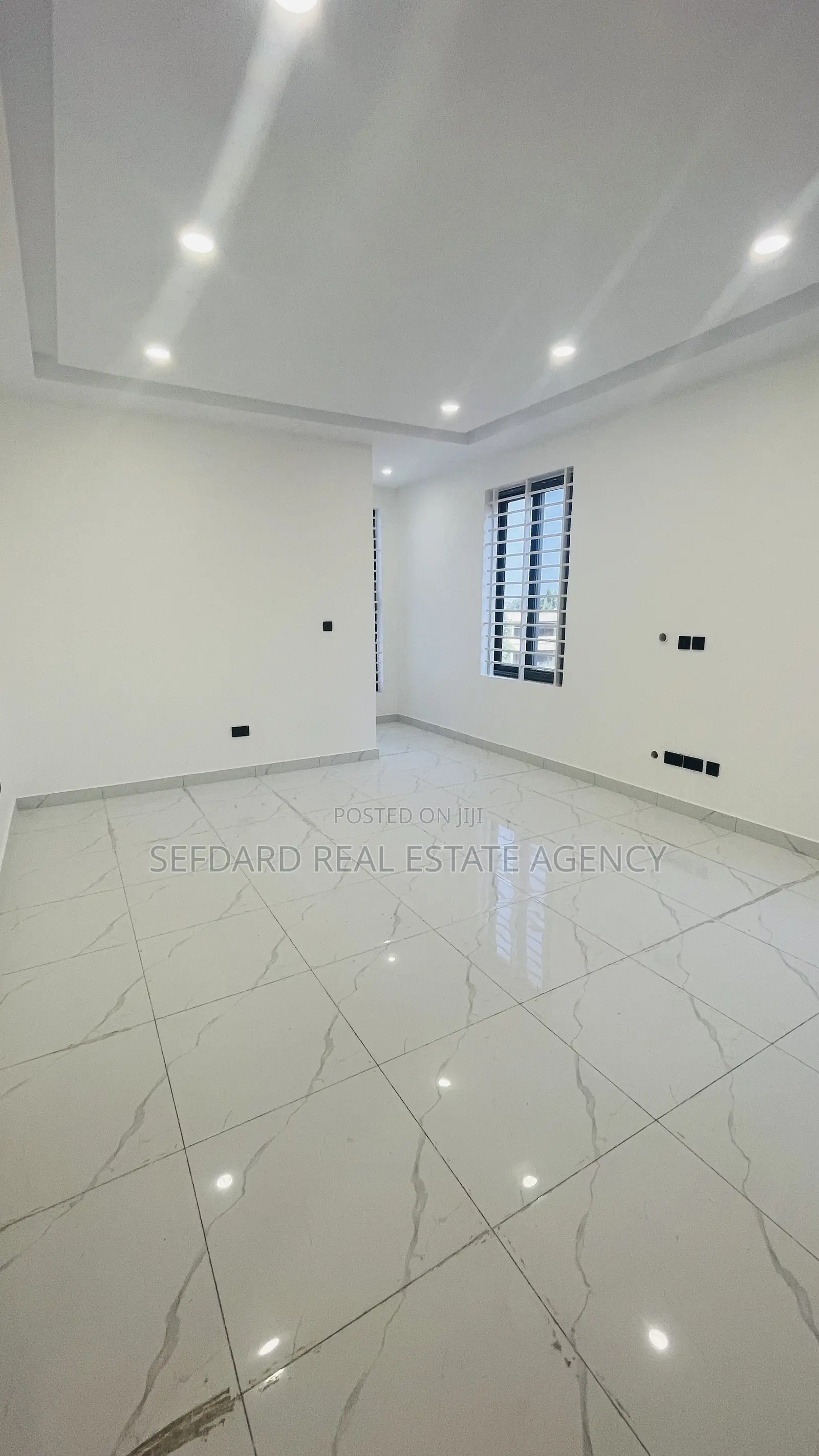 4bdrm House in Abelemkpe for sale