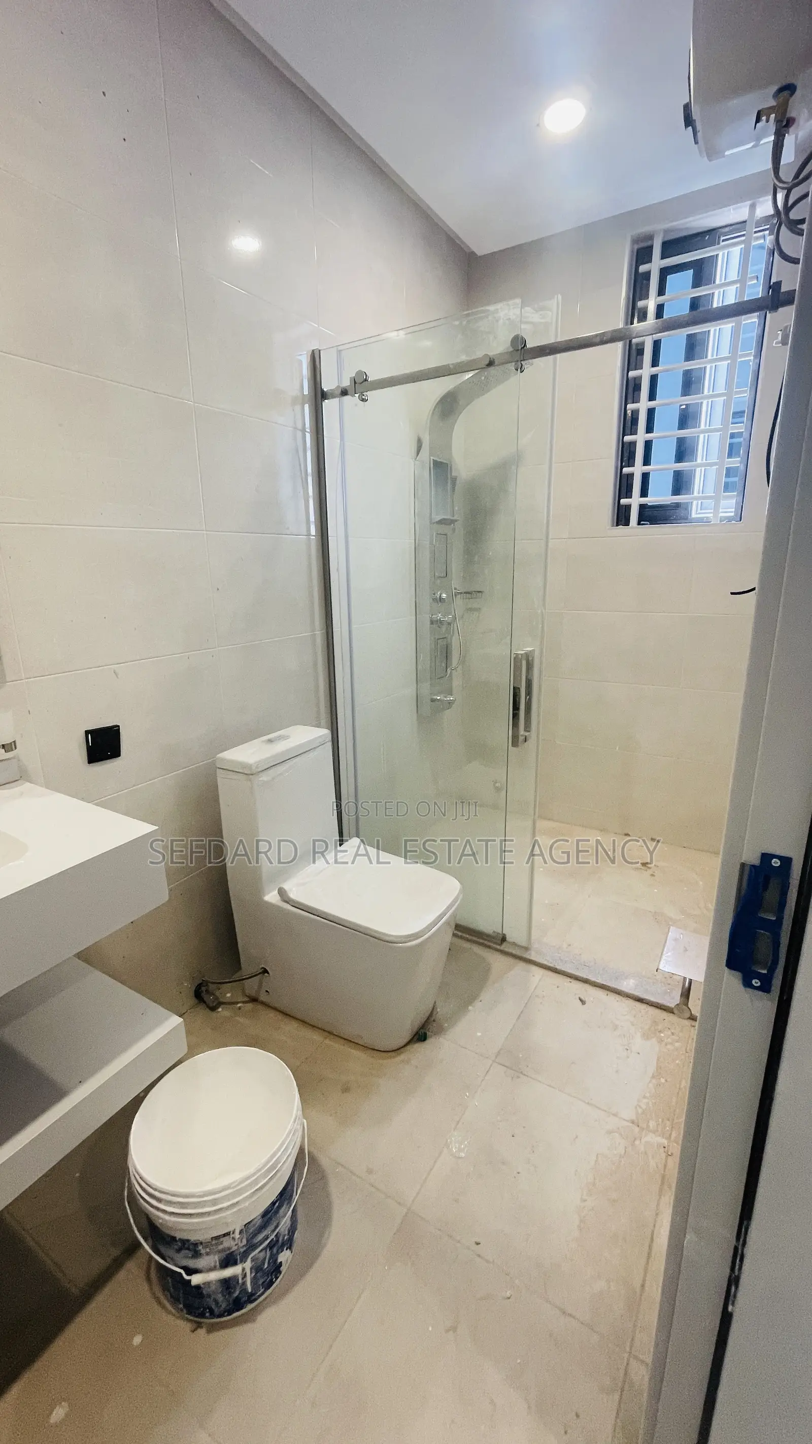 4bdrm House in Abelemkpe for sale