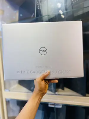 Laptop Dell Inspiron 5640 16GB Intel Core i7 SSD 1T