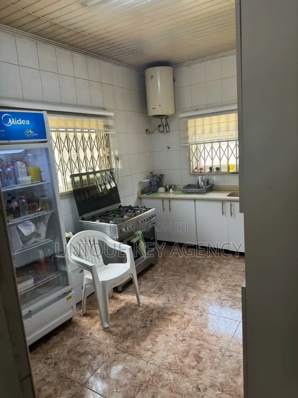 4bdrm House in Unique Key Agency, Manet Court for sale