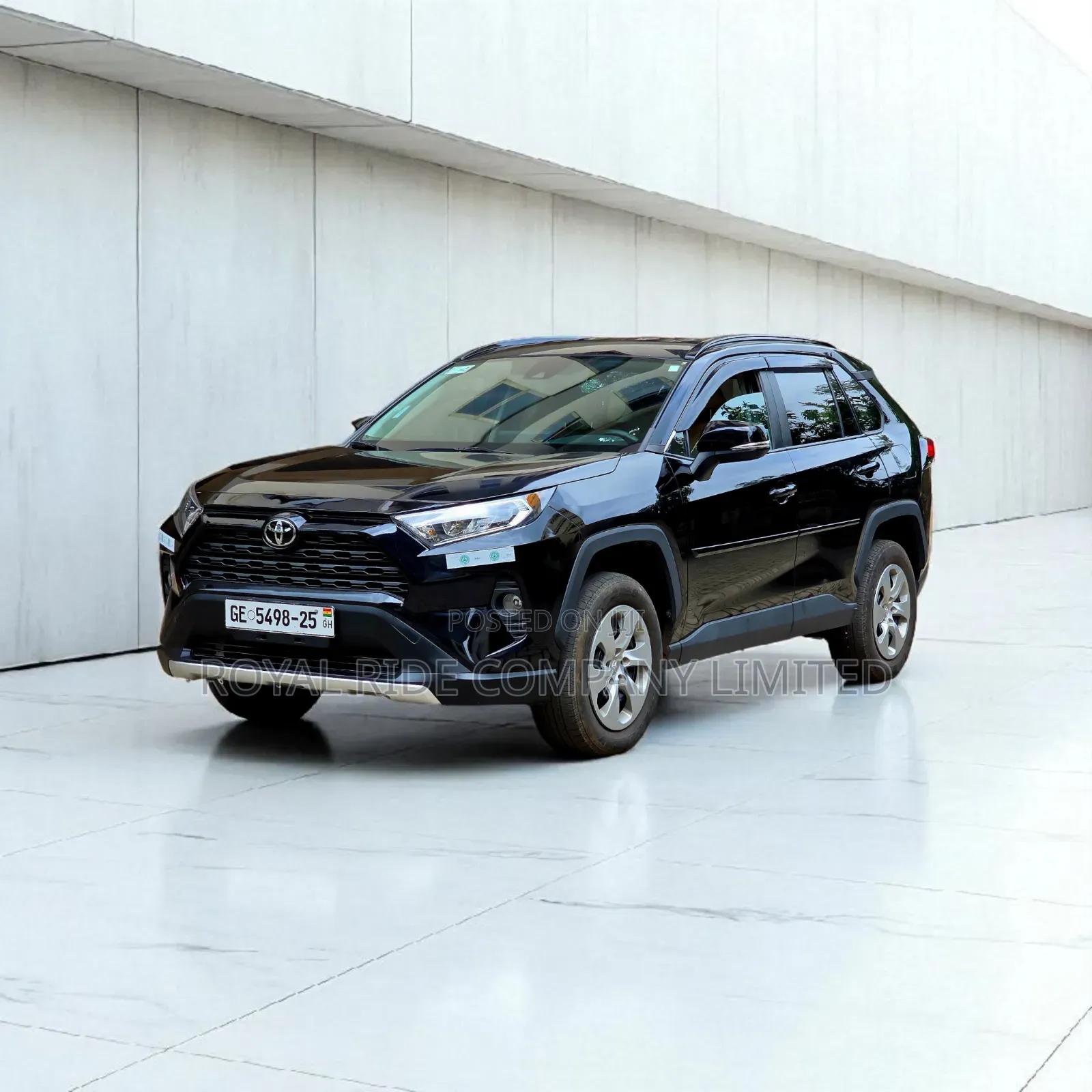 Rent a Toyota Rav4