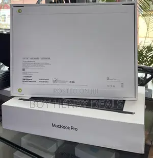 New Laptop Apple Macbook Pro 2025 M5 14-inch 16GB Apple M5 SSD 512GB