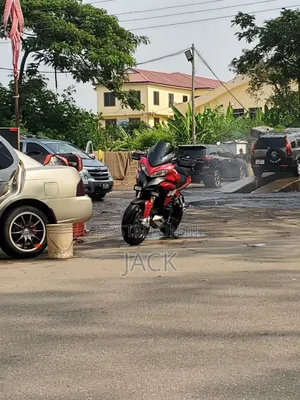 Ducati Multistrada V2 S 2014 Red