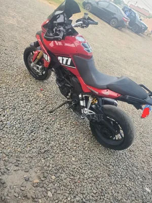 Ducati Multistrada V2 S 2014 Red