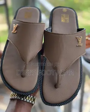 Dark Brown Leather Nail Slippers