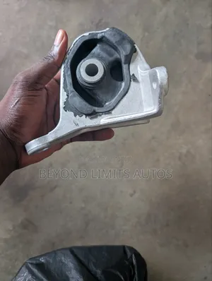 Honda CRV Cr-v 2012,2013,2014,2015,2016 Gearbox Seat / Mount
