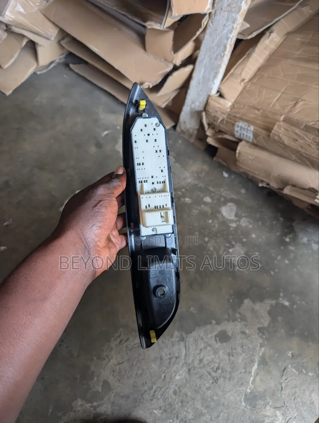 Toyota Yaris 2007,2008,2009,2010,2011 Door Main Switch