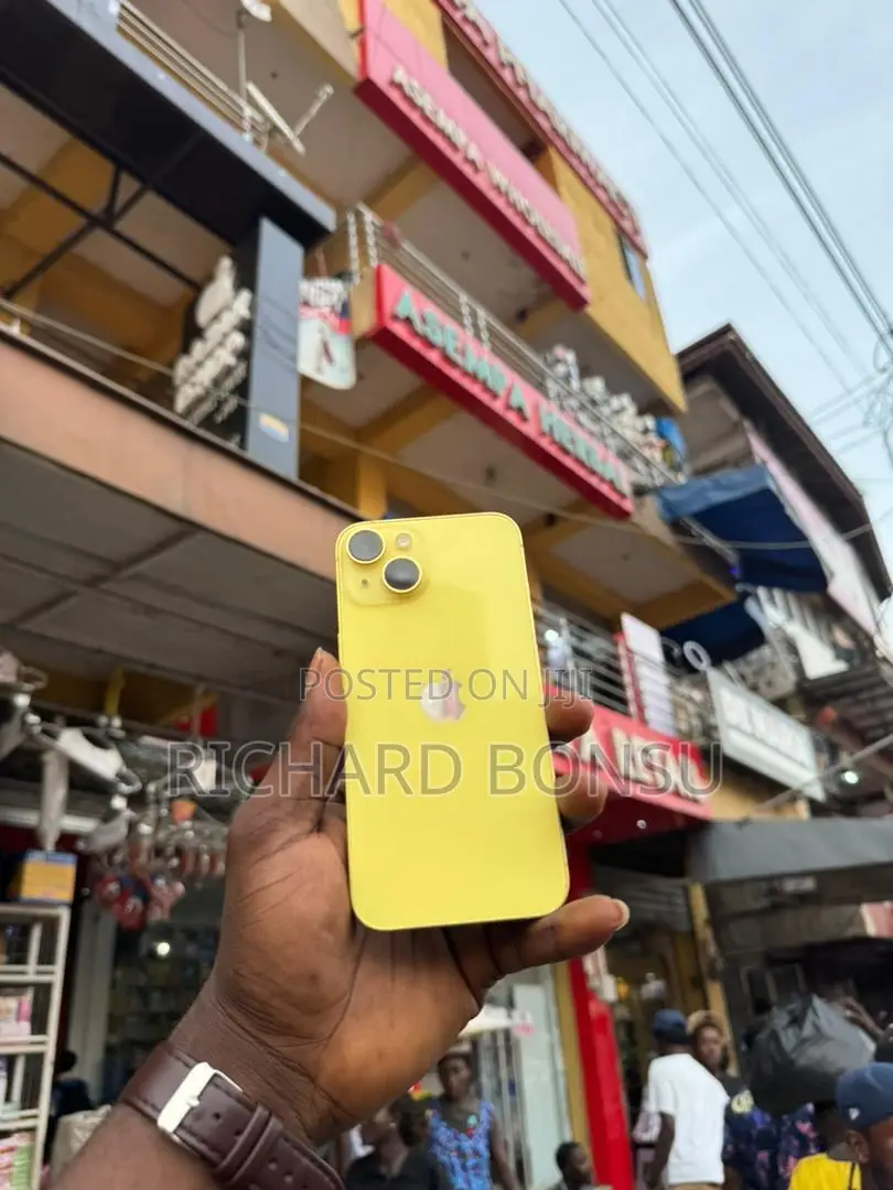 New Apple iPhone 13 256 GB Yellow