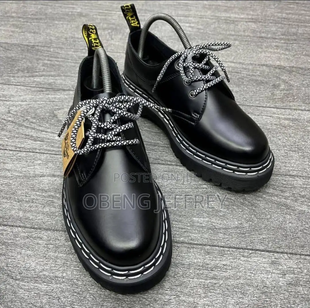 Original Dr Martens Black in Varieties
