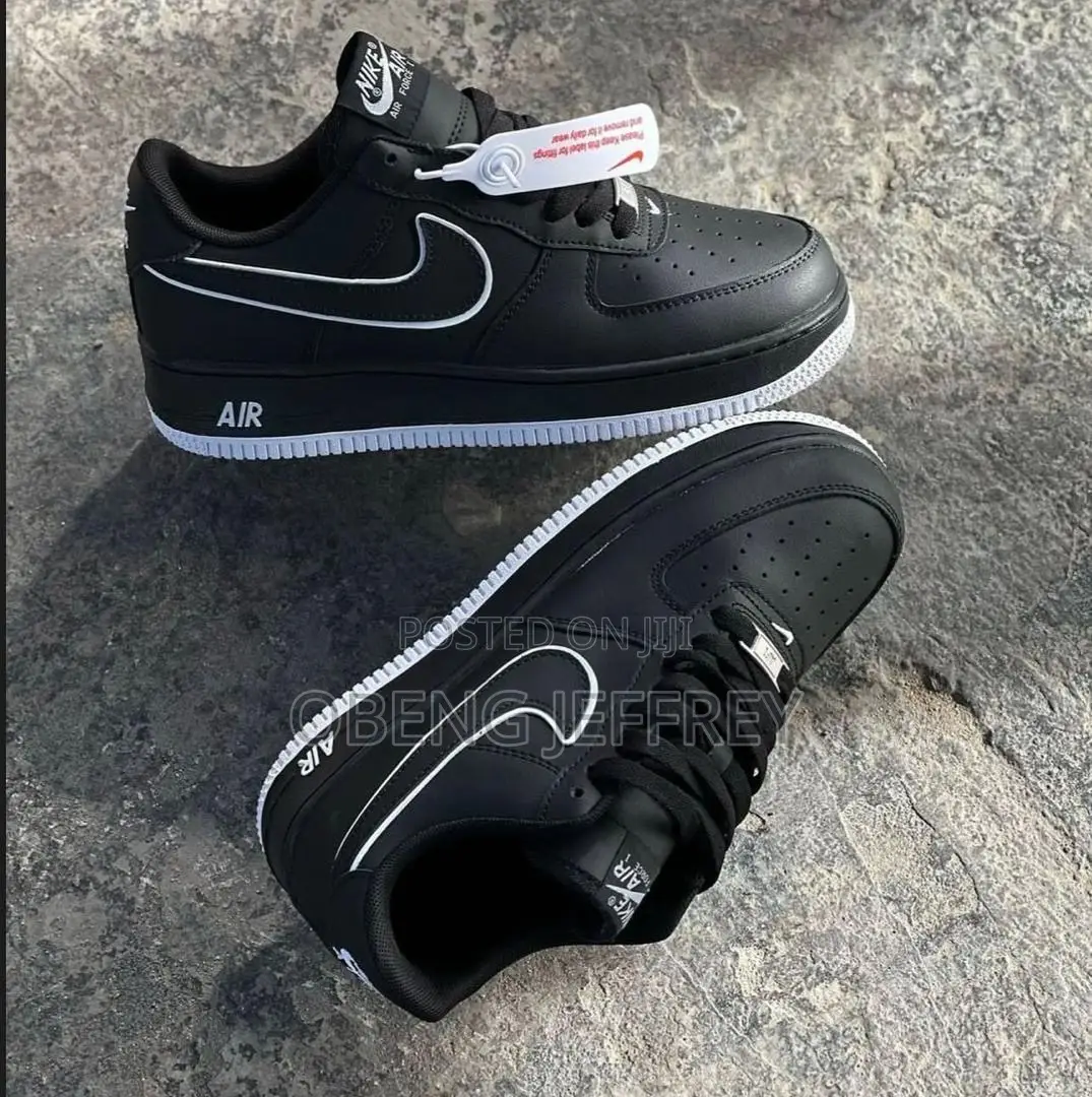 Original Airforce 1 07 Black, White Swoosh Outline