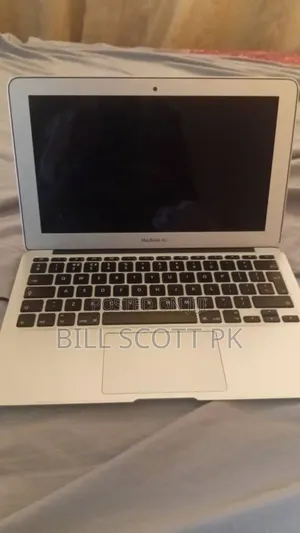 Laptop Apple MacBook Air 4GB Intel Core i5 SSD 160GB