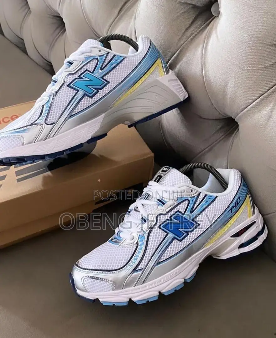 Original New Balance 740 Blue/White