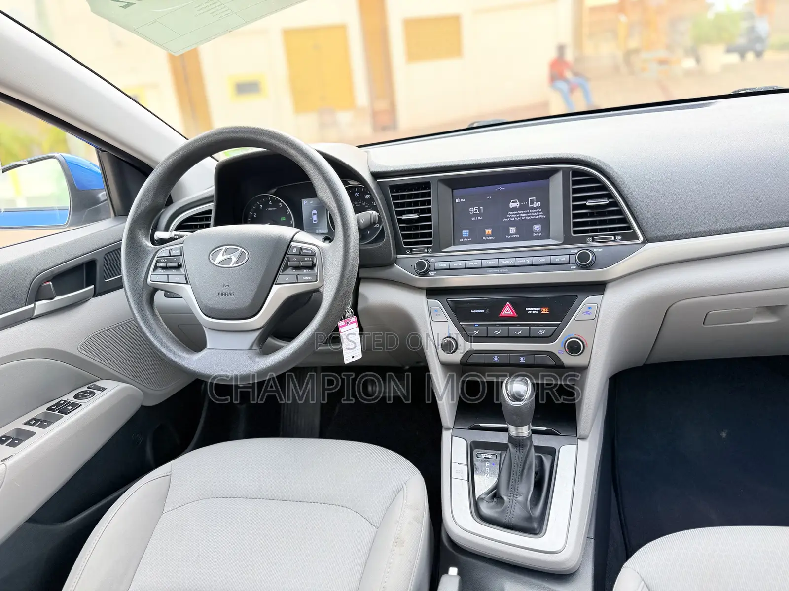 Hyundai Elantra 2017 Blue