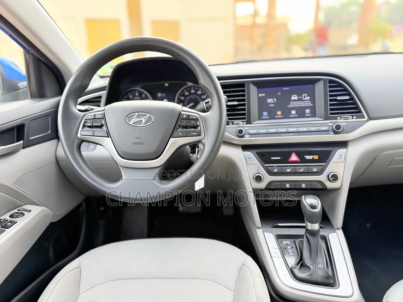 Hyundai Elantra 2017 Blue