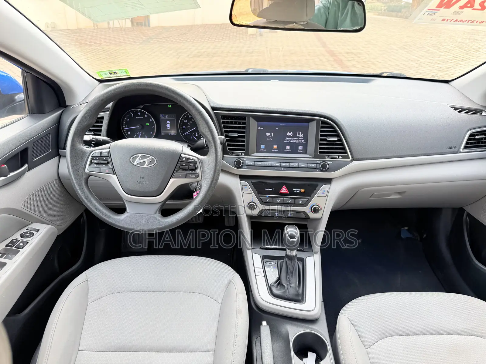 Hyundai Elantra 2017 Blue