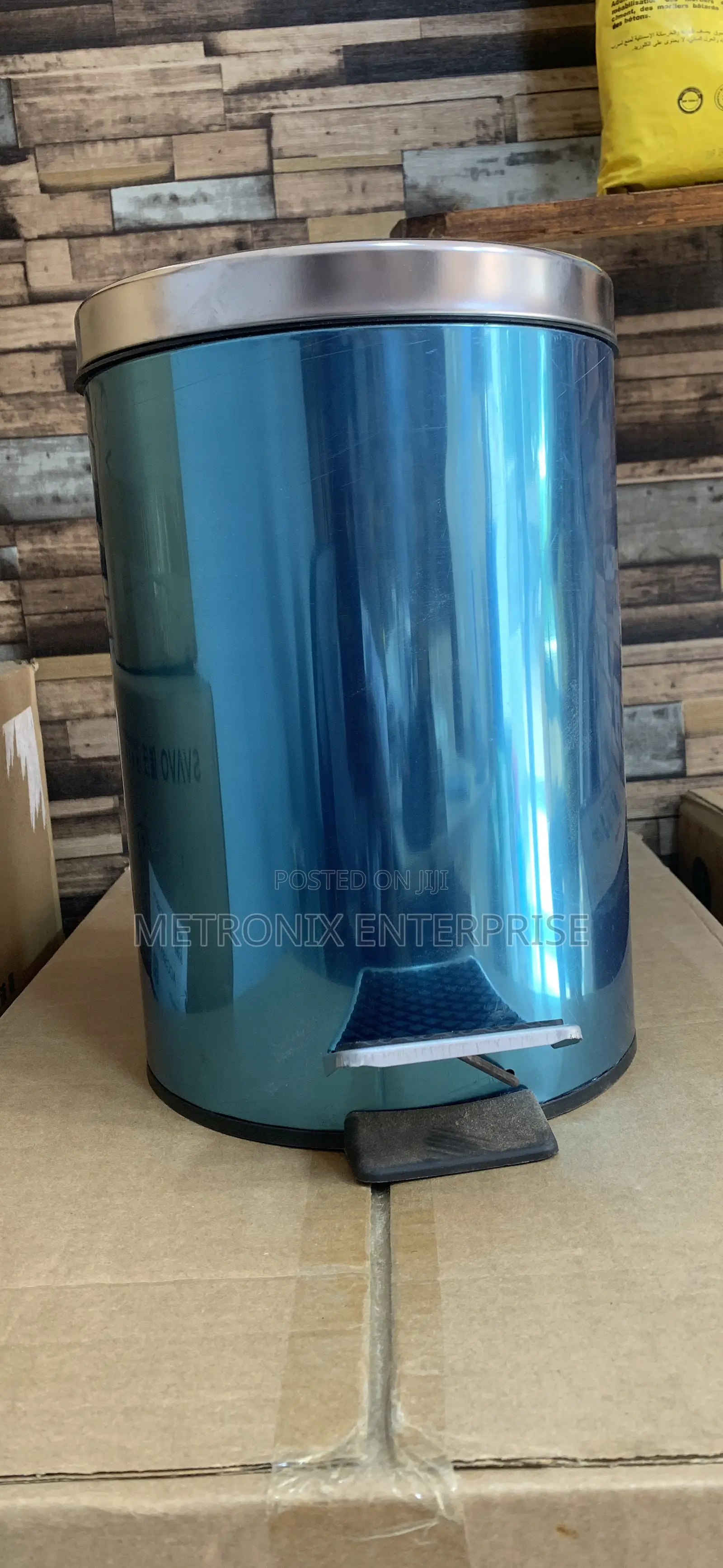 Stainless Steel Trash Bin,8l(Pedal)