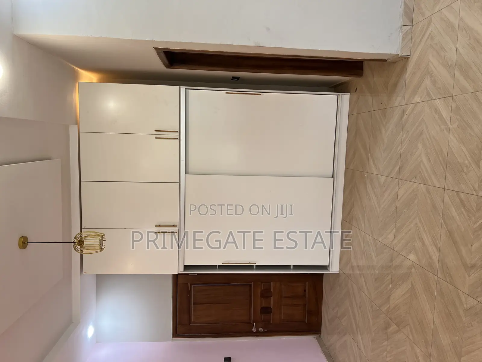 5bdrm House in Primegate Estate, Police Station for sale