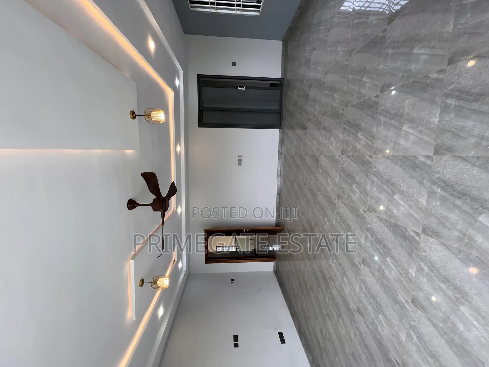 5bdrm House in Primegate Estate, Police Station for sale