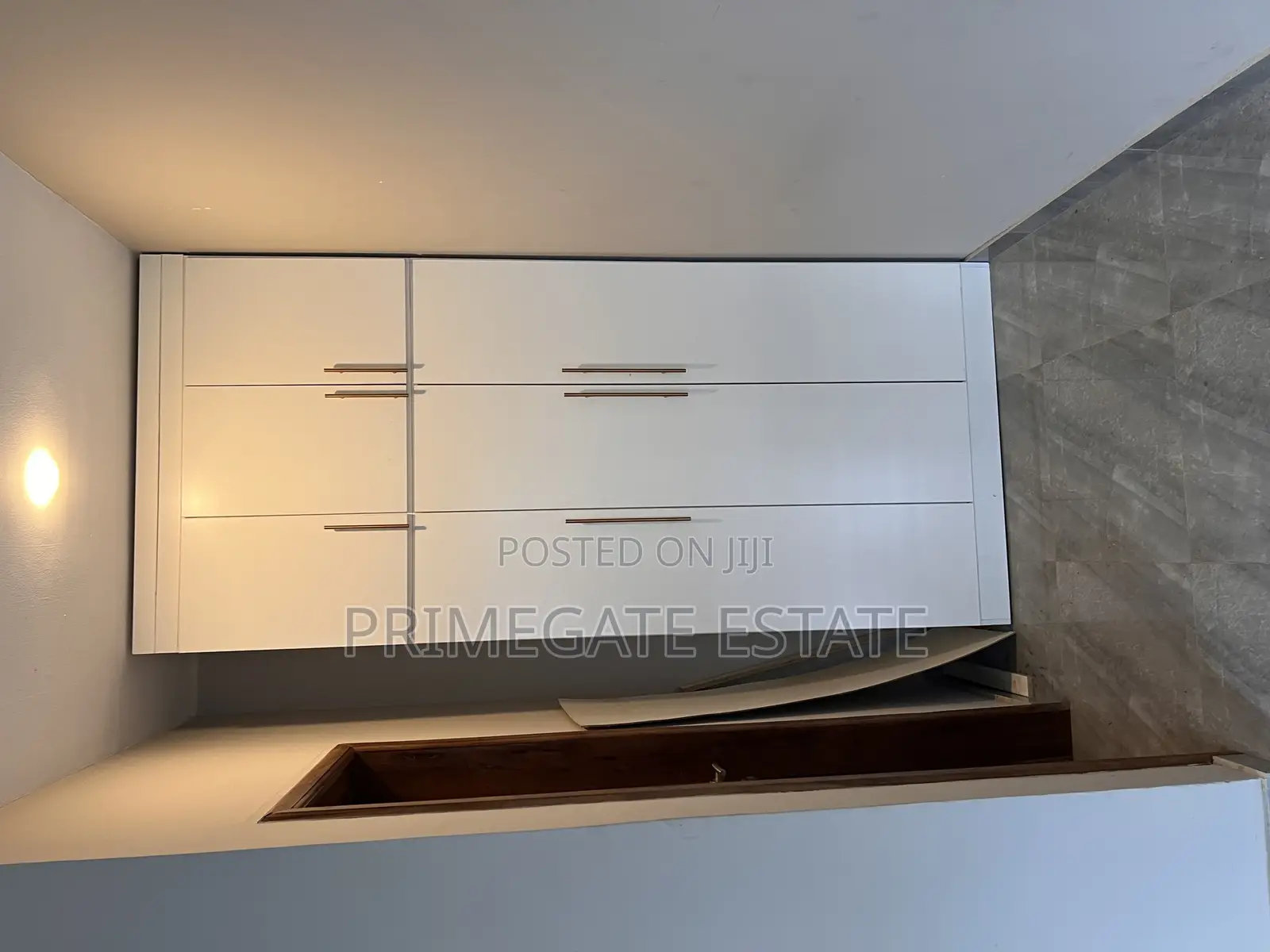 5bdrm House in Primegate Estate, Police Station for sale