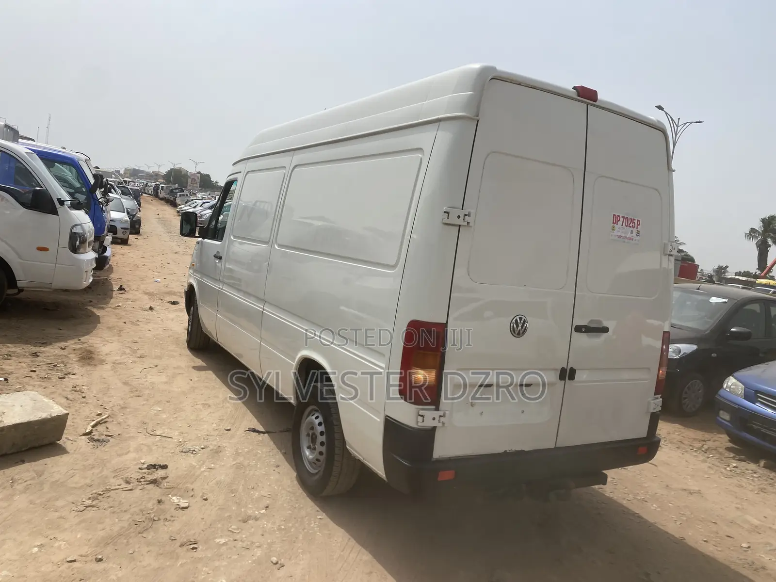Mercedes-Benz Sprinter 2012 Blue