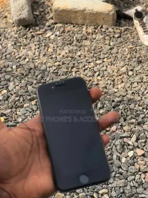 Apple iPhone 8 64 GB Black