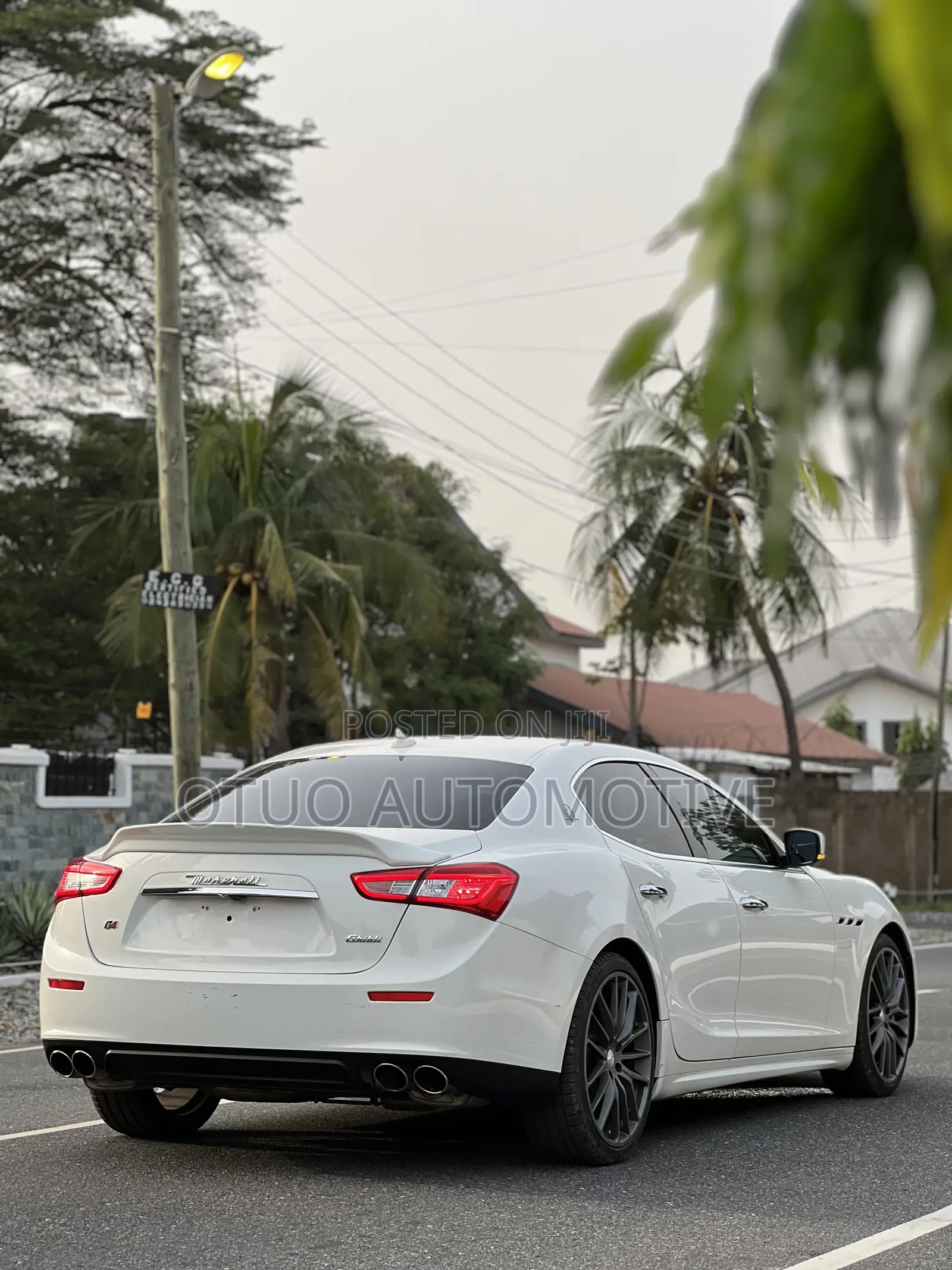 Maserati Ghibli S Q4 4dr Sedan AWD (3.0L 6cyl Turbo 8A) 2015 White