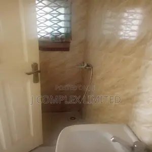 3bdrm House in Dzorwulu for sale