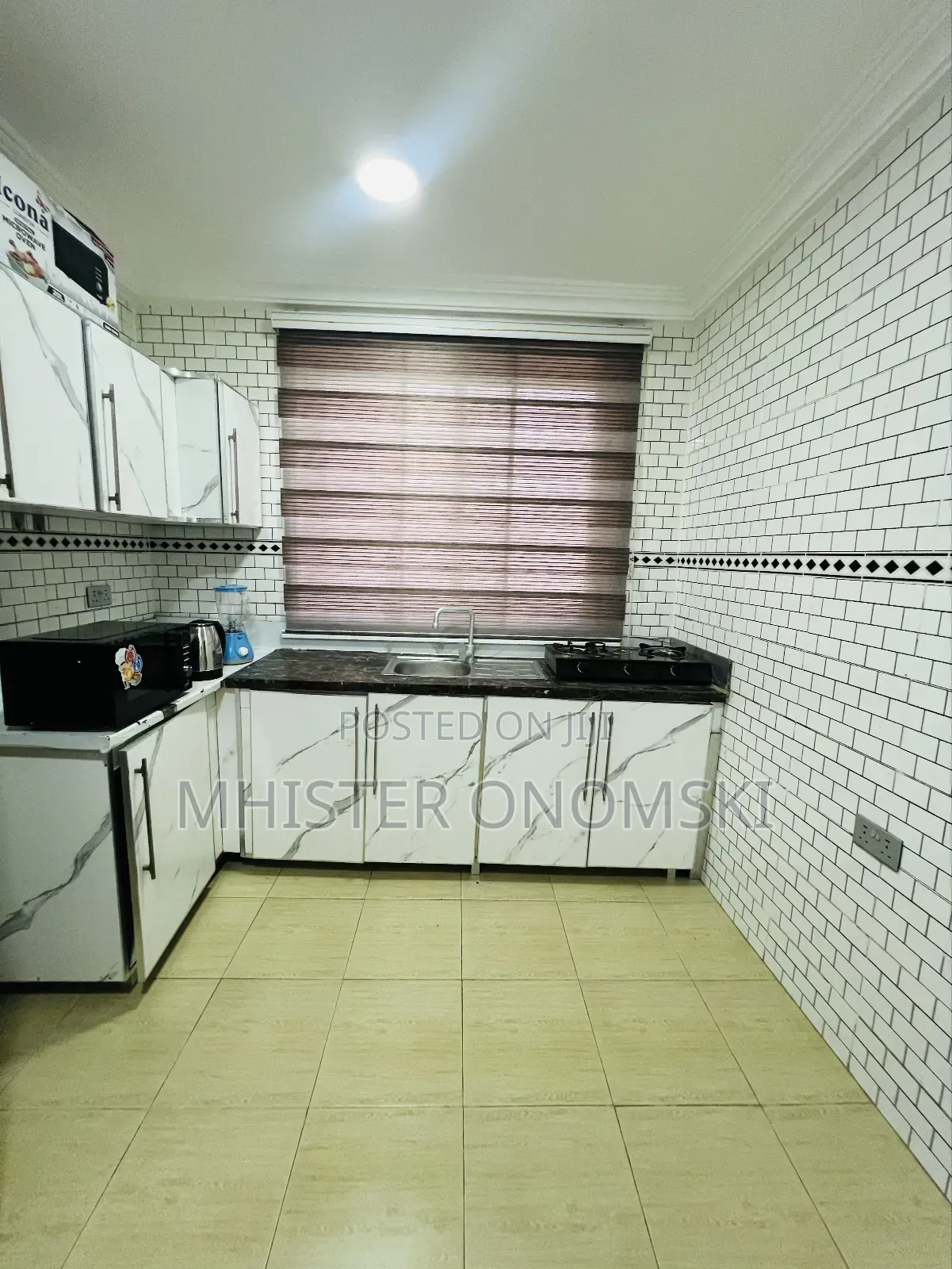 2 Bedroom Ghs800 10mins Drive to Tema Harbour 20mins to Accra Airport