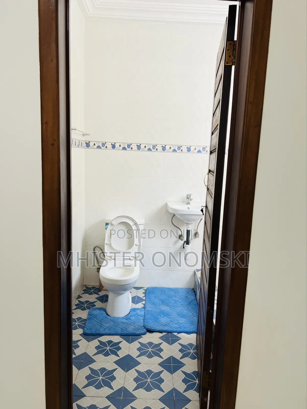 2 Bedroom Ghs800 10mins Drive to Tema Harbour 20mins to Accra Airport