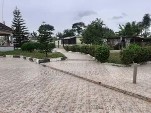 Furnished 8bdrm Apartment in Apam, Gomoa West for sale