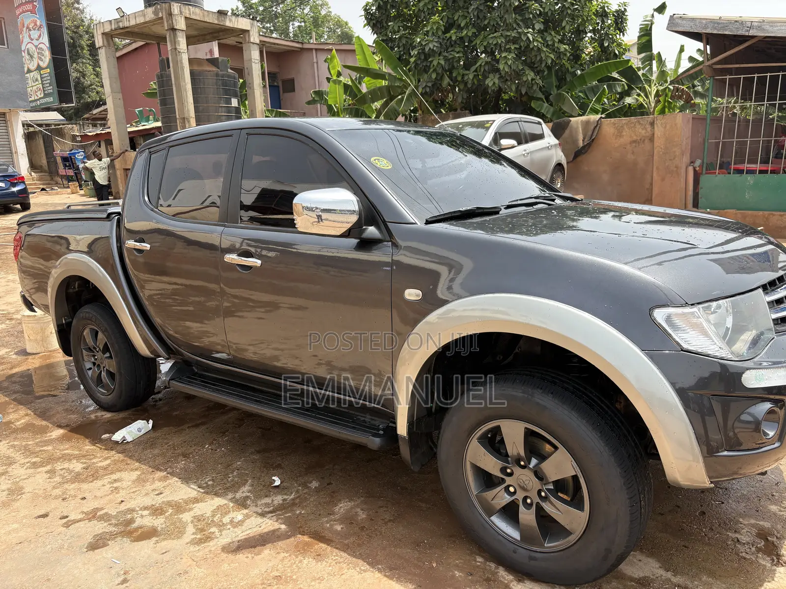 Mitsubishi L200 Double Cab 2.5 180hp 4WD 2011 Gray