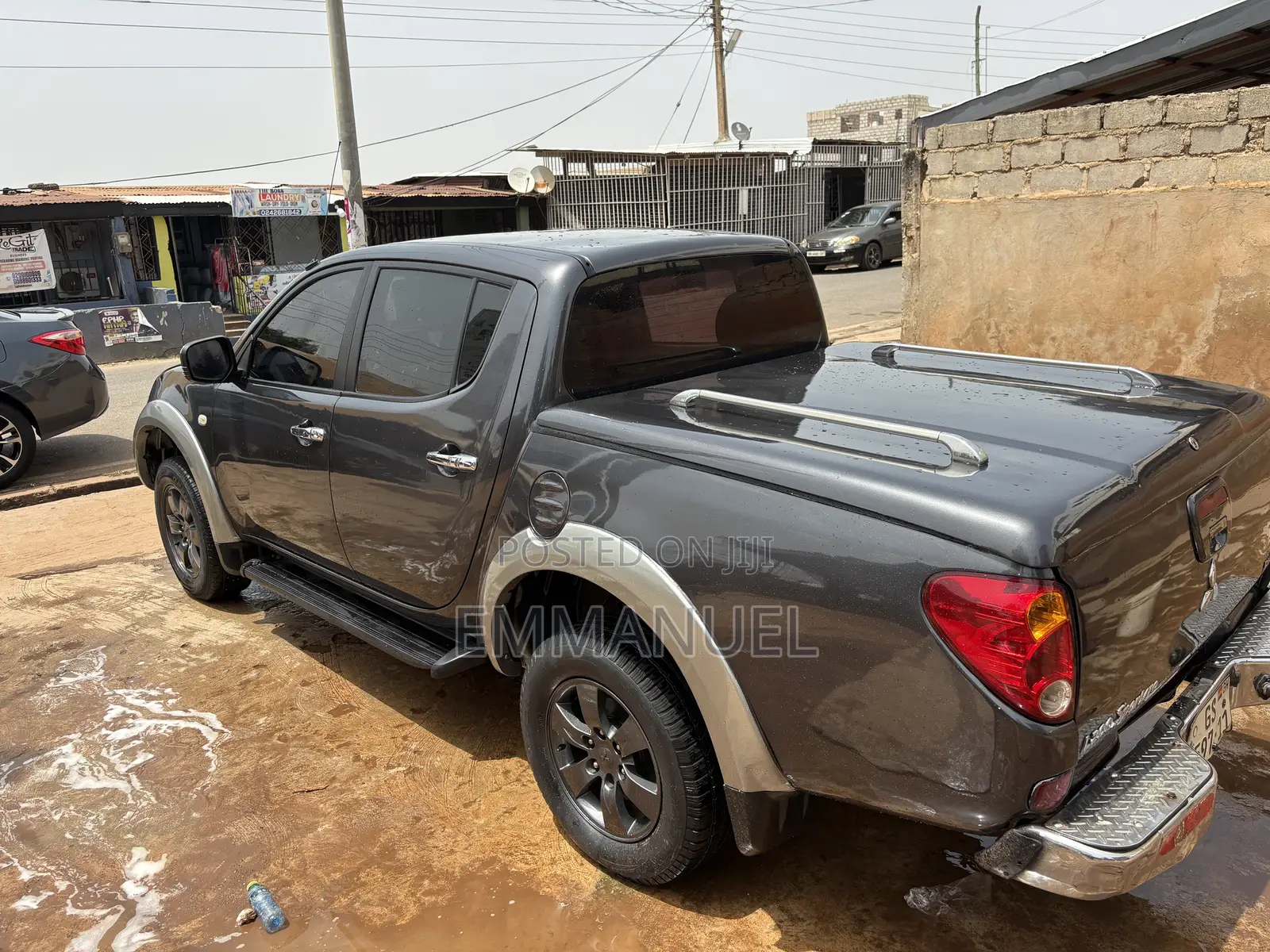 Mitsubishi L200 Double Cab 2.5 180hp 4WD 2011 Gray