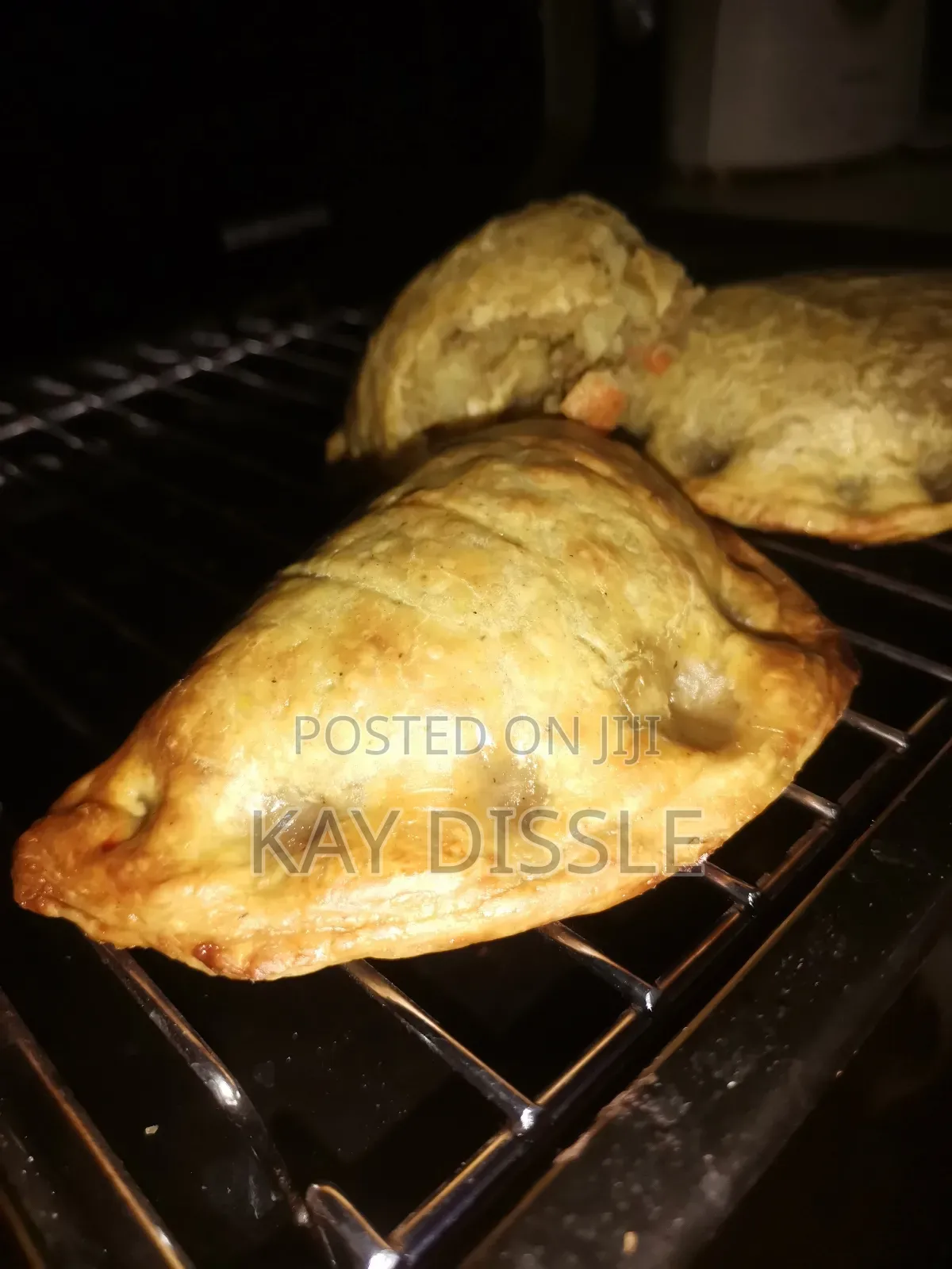 Cook or Chef Living in Adenta Wanted