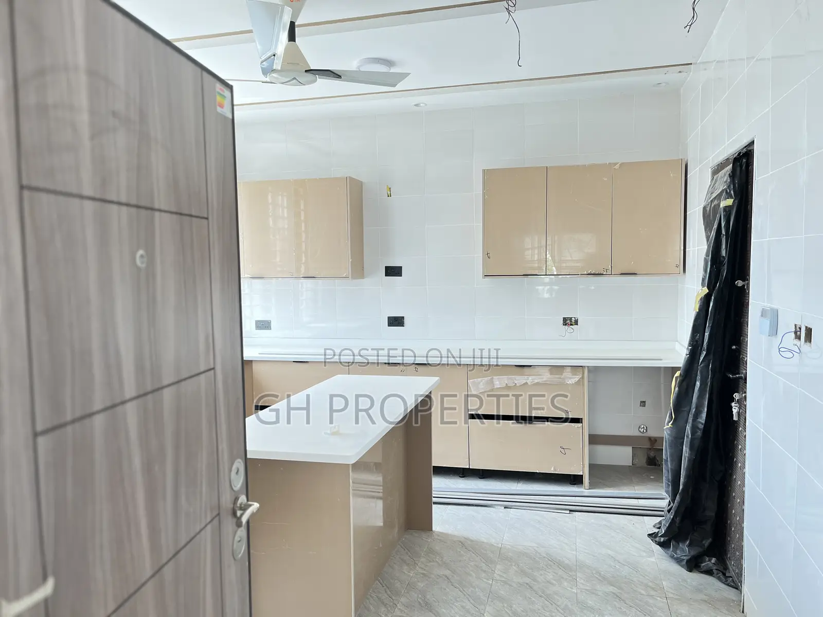 4bdrm Duplex in Daban., Kumasi Metropolitan for sale