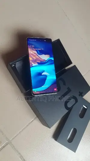 New Samsung Galaxy S10 Plus 128 GB Silver