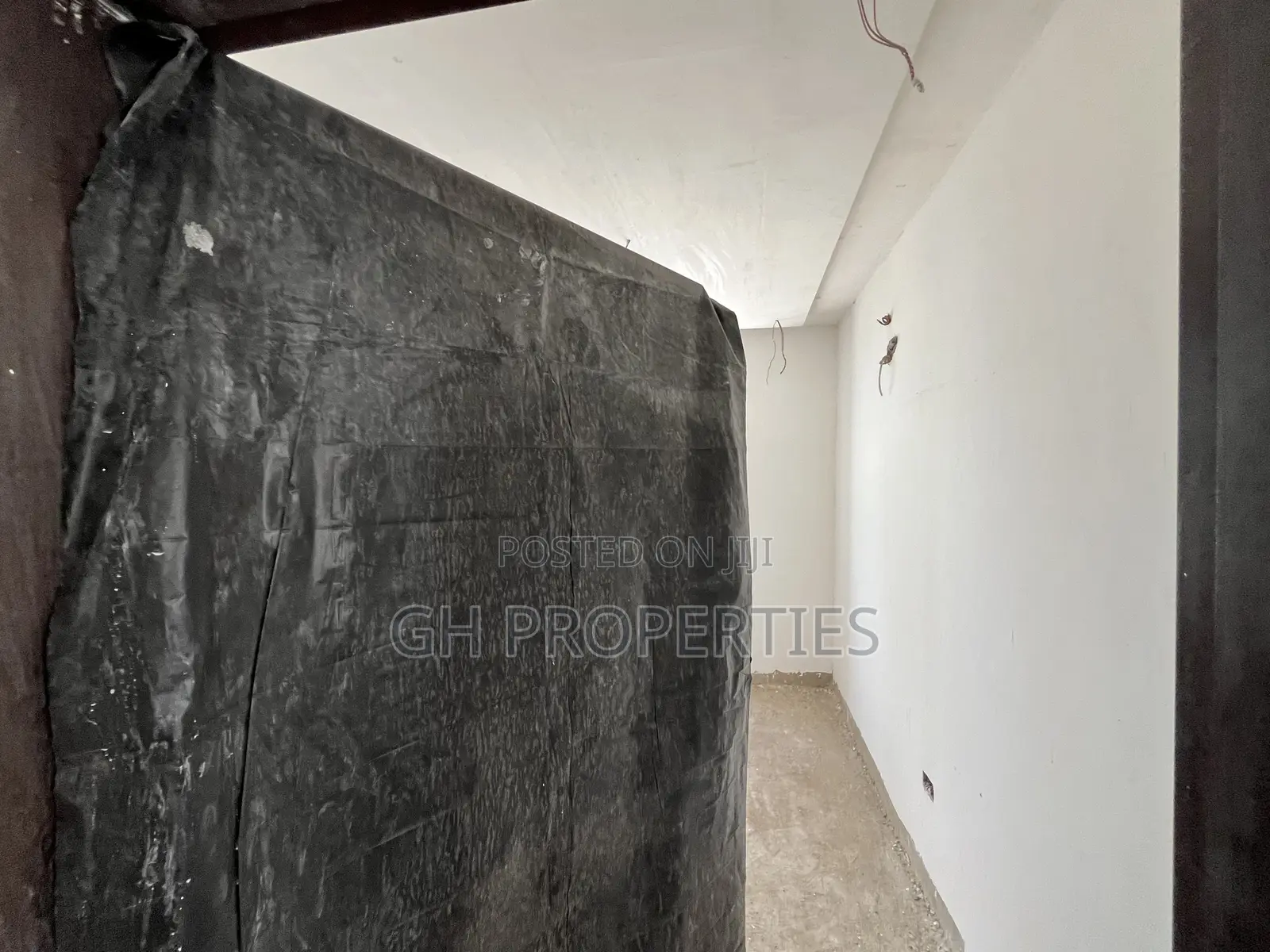 4bdrm Duplex in Daban, Kumasi Metropolitan for sale